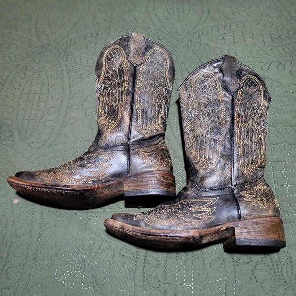 CORRAL Girls Western Cowboy Boots Size 2.5 Square Toe Wings and Cross Embroidery - Picture 4 of 9